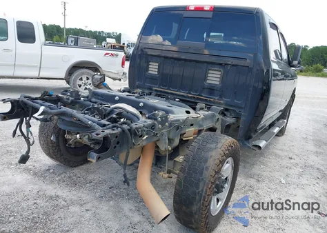 2022 Ram 2500 Tradesman 4X4 6'4 Box из США, поврежденный, VIN 3C6UR5CLXNG383451